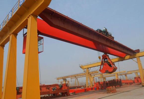 Double Girder Overhead Crane dengan Grab